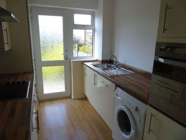  Image of 3 bedroom Terraced house to rent in Chertsey Rise Stevenage SG2 at Chertsey Rise  Stevenage, SG2 9JL