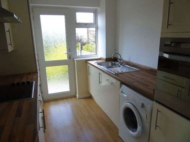  Image of 3 bedroom Terraced house to rent in Chertsey Rise Stevenage SG2 at Chertsey Rise  Stevenage, SG2 9JL