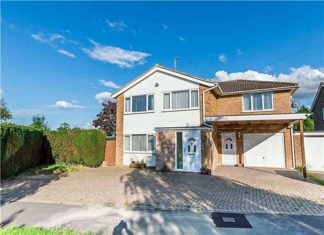  Image of 4 bedroom Detached house for sale in Chewells Close Haddenham Ely CB6 at Haddenham, CB6 3XE