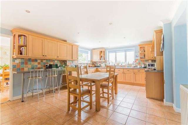  Image of 4 bedroom Detached house for sale in Chewells Close Haddenham Ely CB6 at Haddenham, CB6 3XE