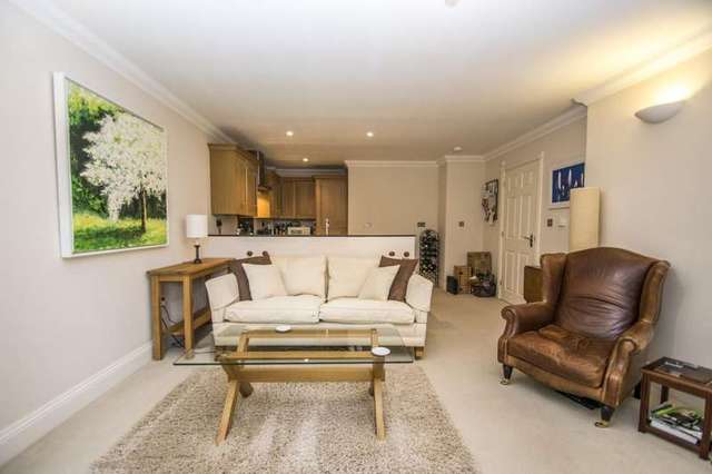  Image of 2 bedroom Apartment for sale in Wallingford Road Goring Reading RG8 at Wallingford Road Goring Reading, RG8 0BH