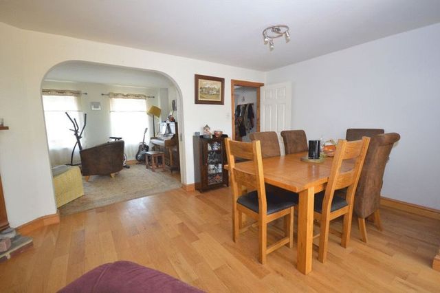  Image of 4 bedroom Detached house for sale in Forts Orchard Chilthorne Domer Yeovil BA22 at Forts Orchard Chilthorne Domer YEOVIL, BA22 8RH