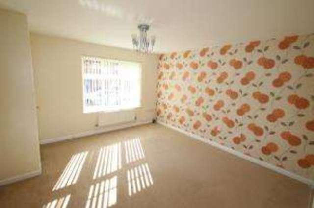  Image of 3 bedroom Semi-Detached house for sale in Chirmorie Place Glasgow G53 at Crookston Lanarkshire Nitshill, G53 7FZ