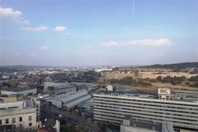  Image of 2 bedroom Flat to rent in St. Pauls Square Sheffield S1 at Sheffield, S1 2LL