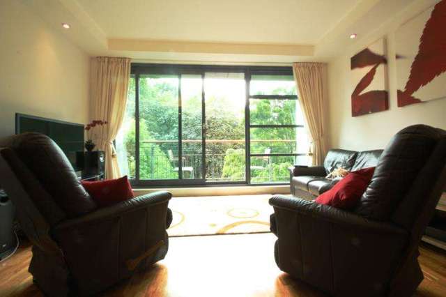  Image of 2 bedroom Flat to rent in City Road London EC1Y at Barbican London Barbican, EC1Y 2AN