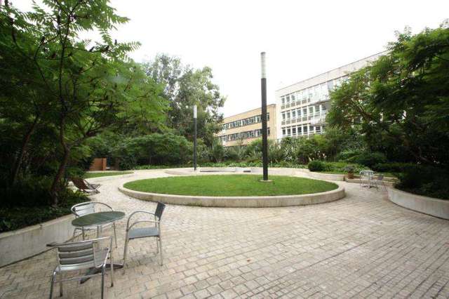  Image of 2 bedroom Flat to rent in City Road London EC1Y at Barbican London Barbican, EC1Y 2AN