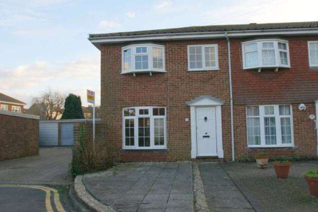  Image of 3 bedroom Detached house to rent in Clarence Place Deal CT14 at Clarance Place  Deal, CT14 6BJ