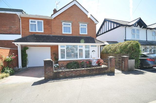  Image of 4 bedroom Detached house for sale in Clarence Road Fleet GU51 at Clarence Road  Fleet, GU51 3RZ