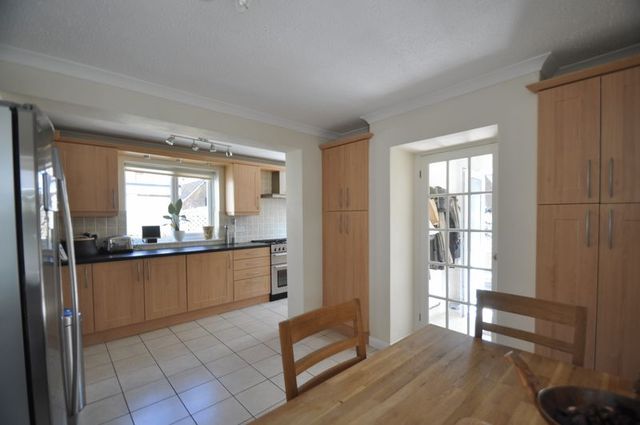  Image of 4 bedroom Detached house for sale in Clarence Road Fleet GU51 at Clarence Road  Fleet, GU51 3RZ