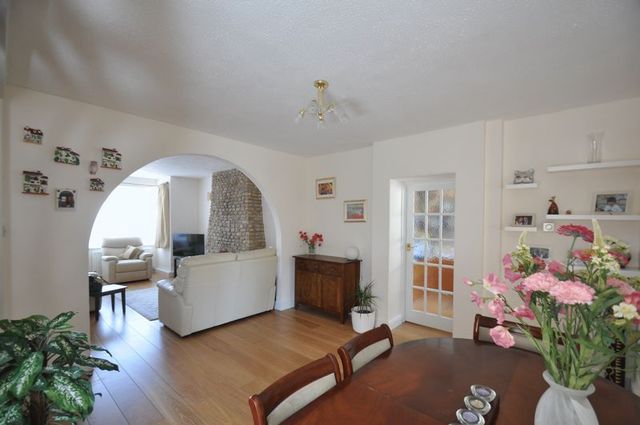  Image of 4 bedroom Detached house for sale in Clarence Road Fleet GU51 at Clarence Road  Fleet, GU51 3RZ
