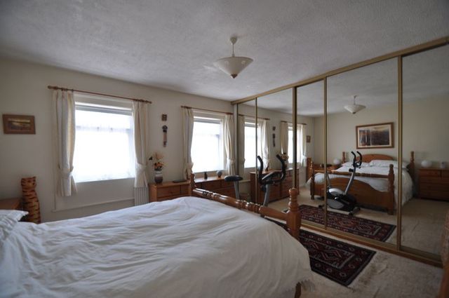  Image of 4 bedroom Detached house for sale in Clarence Road Fleet GU51 at Clarence Road  Fleet, GU51 3RZ