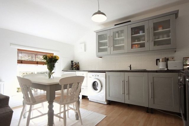  Image of 2 bedroom Flat for sale in Claughton Firs Prenton CH43 at Claughton Firs  Oxton, CH43 5TG