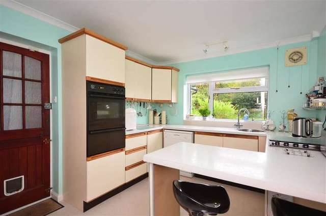  Image of 3 bedroom Bungalow for sale in Cleve Way Billingshurst RH14 at Billingshurst West Sussex Billingshurst, RH14 9RW