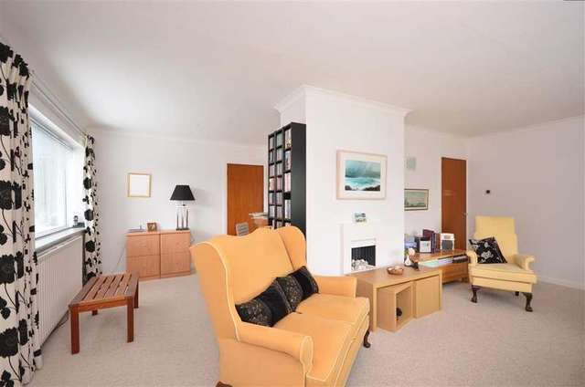  Image of 3 bedroom Bungalow for sale in Cleve Way Billingshurst RH14 at Billingshurst West Sussex Billingshurst, RH14 9RW