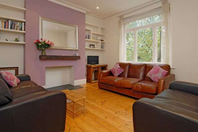  Image of 2 bedroom Flat to rent in Widley Road London W9 at Cleveland Mansions  Widley Road, W9 2LA