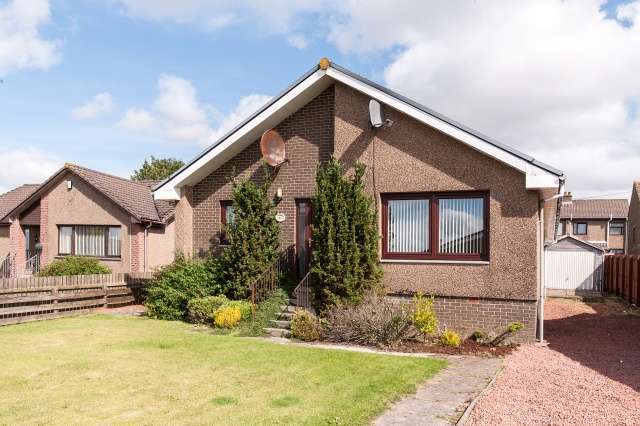  Image of 3 bedroom Bungalow for sale in Cloglands Forth Lanark ML11 at Lanark, ML11 8DY