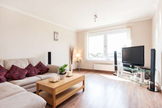  Image of 3 bedroom Bungalow for sale in Cloglands Forth Lanark ML11 at Lanark, ML11 8DY