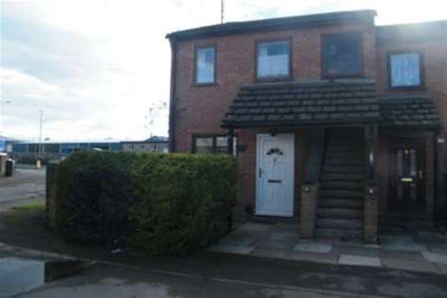  Image of 1 bedroom Flat to rent in Cobham Court Tewkesbury Road Cheltenham GL51 at Cheltenham, GL51 9BA