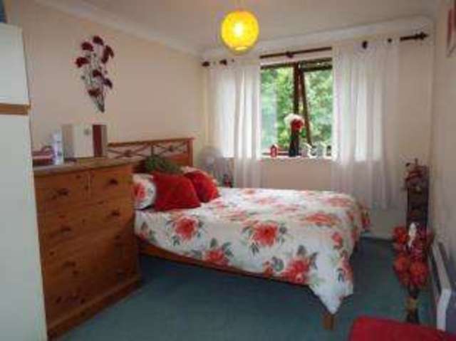  Image of 1 bedroom Flat for sale in Claremont Heights Colchester CO1 at Colchester Essex Colchester, CO1 1ZU