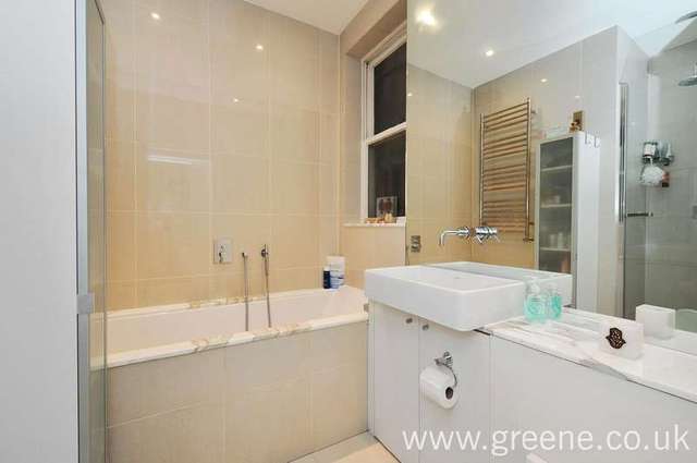  Image of 2 bedroom Flat for sale in Compayne Gardens London NW6 at South Hampstead London West Hampstead, NW6 3RU