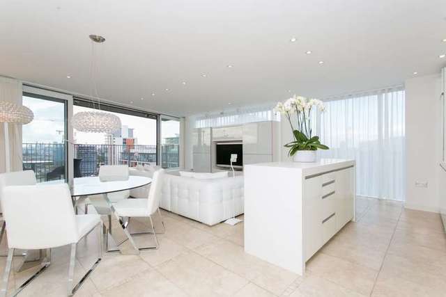  Image of 3 bedroom Apartment for sale in Western Gateway London E16 at Western Gateway  London, E16 1AQ
