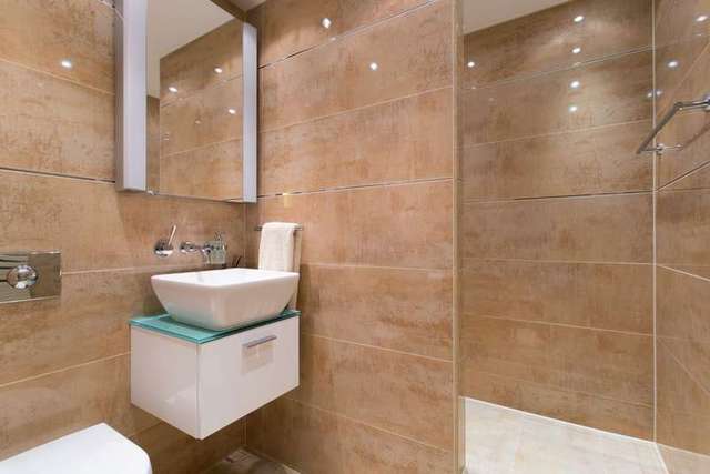  Image of 3 bedroom Apartment for sale in Western Gateway London E16 at Western Gateway  London, E16 1AQ