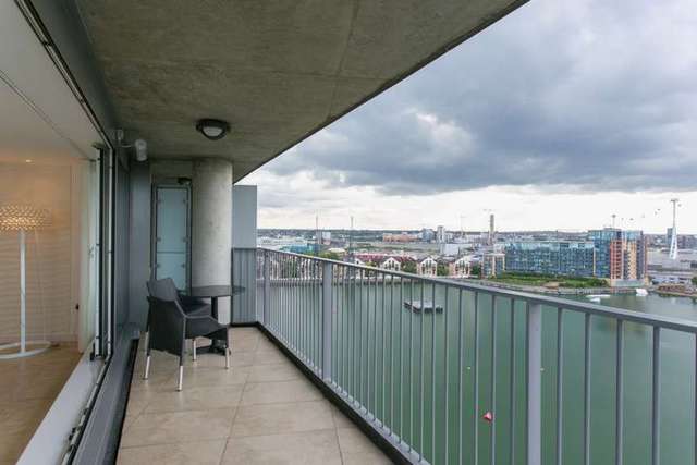  Image of 3 bedroom Apartment for sale in Western Gateway London E16 at Western Gateway  London, E16 1AQ