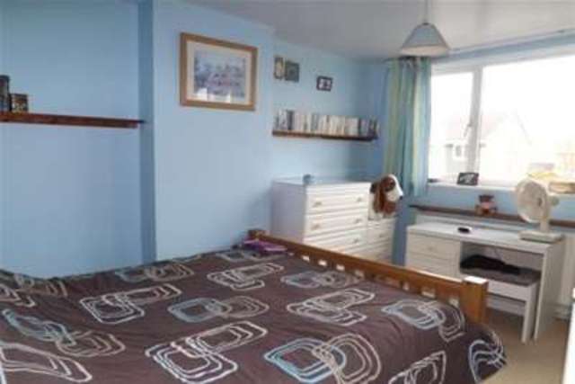  Image of 4 bedroom Semi-Detached house to rent in Stavanger Close Corby NN18 at Corby, NN18 9HT