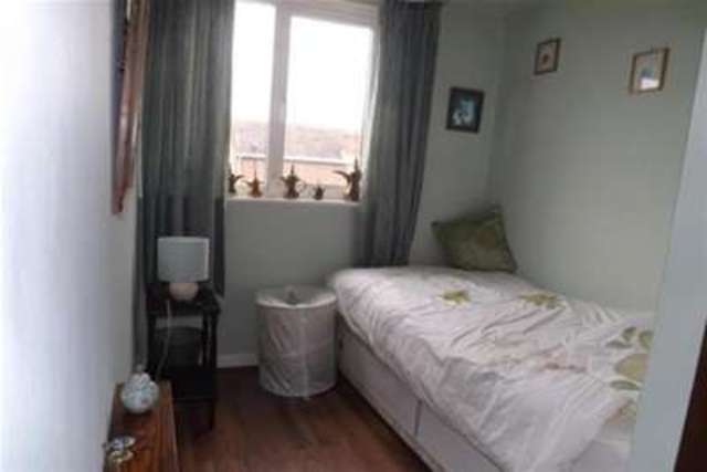  Image of 4 bedroom Semi-Detached house to rent in Stavanger Close Corby NN18 at Corby, NN18 9HT