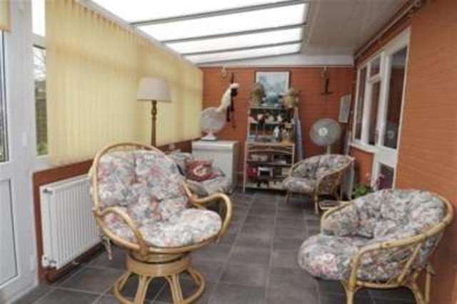  Image of 4 bedroom Semi-Detached house to rent in Stavanger Close Corby NN18 at Corby, NN18 9HT