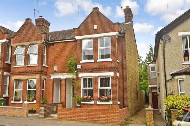  Image of 3 bedroom End of Terrace for sale in Cornwallis Road Maidstone ME16 at Maidstone Kent Maidstone, ME16 8BA