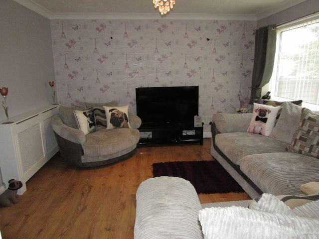  Image of 2 bedroom Mews for sale in Coronation Gardens Radcliffe Manchester M26 at Coronation Gardens Radcliffe Manchester, M26 3XS