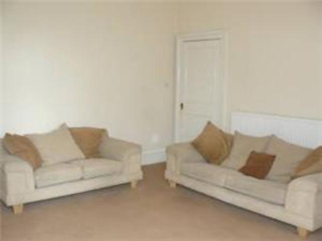  Image of 2 bedroom Flat to rent in Craigpark Dennistoun Glasgow G31 at Dennistoun Glasgow Glasgow, G31 2NN
