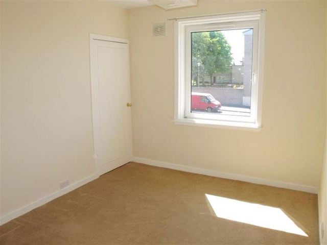  Image of 2 bedroom Detached house to rent in Crewe Road North Edinburgh EH5 at Pilton Edinburgh Edinburgh, EH5 2NS