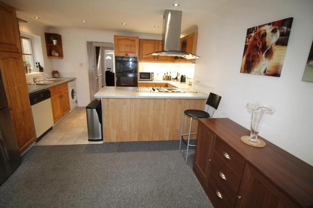  Image of 2 bedroom Terraced house to rent in Cromwell Road Warley Brentwood CM14 at Brentwood  Brook Street, CM14 5DT