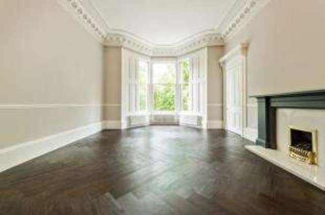  Image of 2 bedroom Flat for sale in Crown Gardens Glasgow G12 at Dowanhill Glasgow Glasgow, G12 9HL