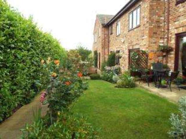  Image of 1 bedroom Retirement Property for sale in Cyril Bell Close Lymm WA13 at Lymm Cheshire Lymm, WA13 0JS