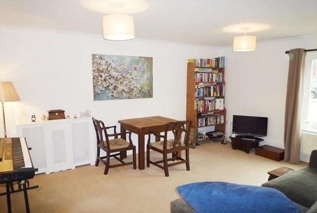  Image of 1 bedroom Flat to rent in Bakers Close St. Albans AL1 at Bakers Close  St Albans, AL1 5FH