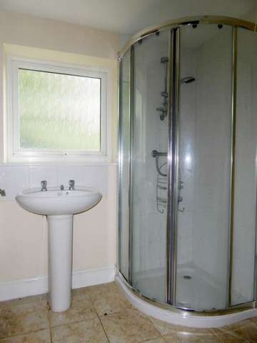  Image of 1 bedroom Apartment to rent in Denstead Lane Chartham Hatch Canterbury CT4 at Denstead Lane  Chartham Hatch, CT4 7NJ