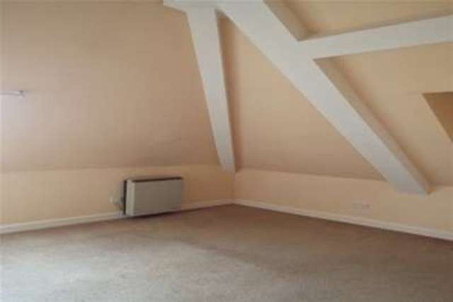  Image of 2 bedroom Flat to rent in Dereham NR19 at Dereham, NR19 2UH