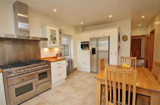  Image of 5 bedroom Detached house for sale in Devon Road Merstham Redhill RH1 at Devon Road  Merstham, RH1 3EU