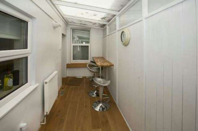  Image of 4 bedroom Terraced house for sale in Donnington Gardens Reading RG1 at Donnington Gardens  Reading, RG1 5LZ
