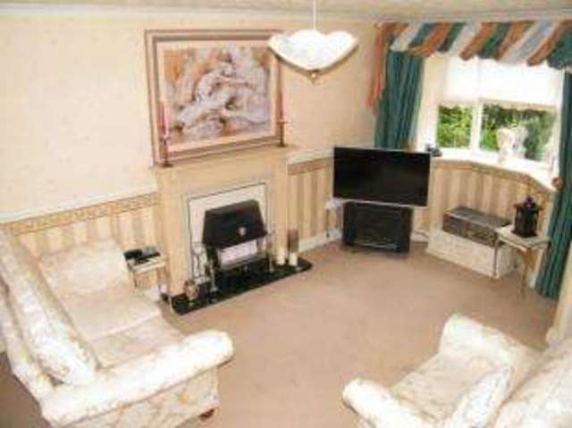  Image of 3 bedroom Detached house for sale in Doulton Road Rowley Regis B65 at Rowley Regis West Midlands Blackheath, B65 8JE