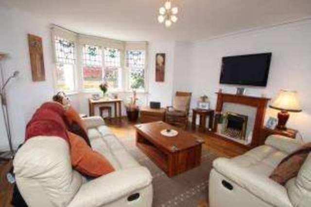  Image of 1 bedroom Flat for sale in Dowanside Road Glasgow G12 at Dowanhill Glasgow Glasgow, G12 9DA
