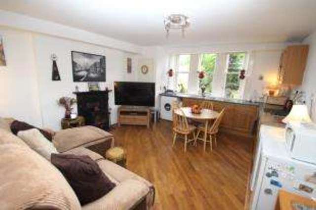  Image of 1 bedroom Flat for sale in Dowanside Road Glasgow G12 at Dowanhill Glasgow Glasgow, G12 9DA