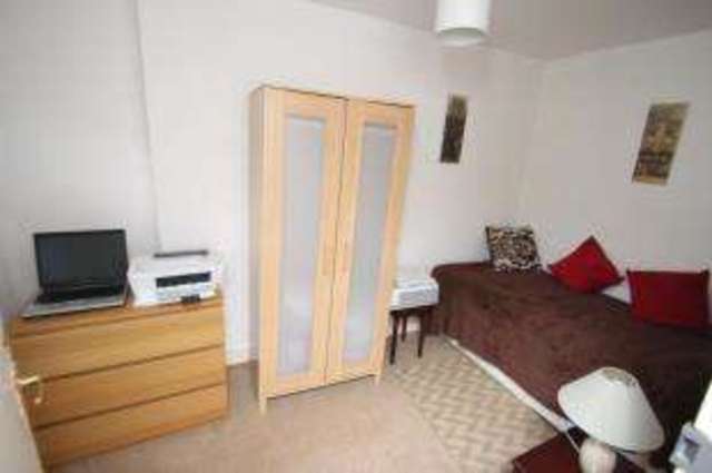  Image of 1 bedroom Flat for sale in Dowanside Road Glasgow G12 at Dowanhill Glasgow Glasgow, G12 9DA