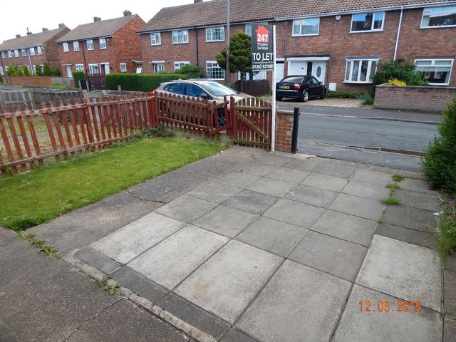  Image of 3 bedroom Terraced house to rent in Dr Anderson Avenue Stainforth Doncaster DN7 at Dr Anderson Avenue  Doncaster, DN7 5EJ