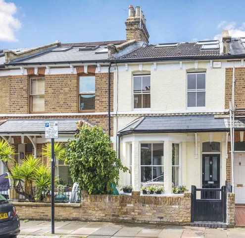  Image of 3 bedroom Terraced house for sale in Duke Road London W4 at London  Chiswick, W4 2DE