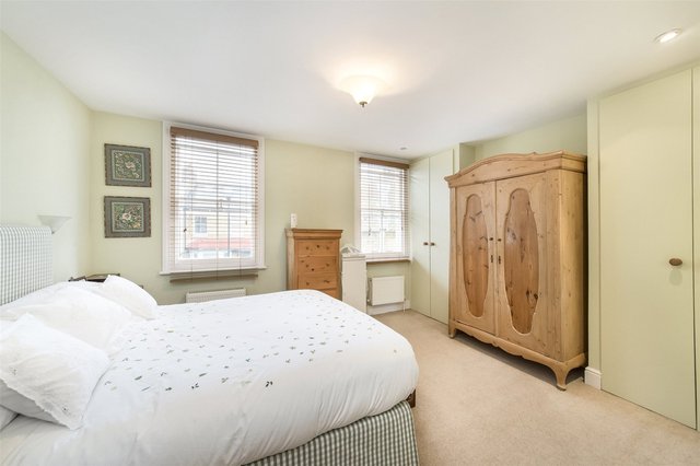  Image of 3 bedroom Terraced house for sale in Duke Road London W4 at London  Chiswick, W4 2DE