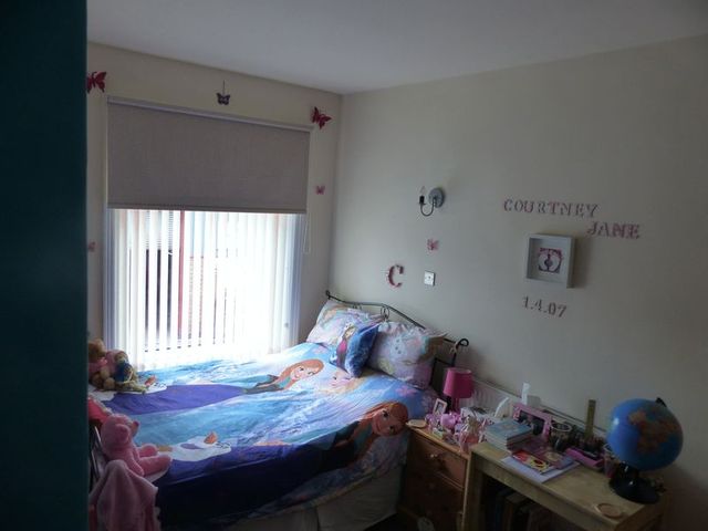  Image of 3 bedroom Terraced house for sale in Duke Street Shaw Oldham OL2 at Duke Street Shaw Oldham, OL2 8PA